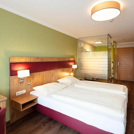 Ferienhotel Herzog نيوماركت ام والورسه المظهر الخارجي الصورة