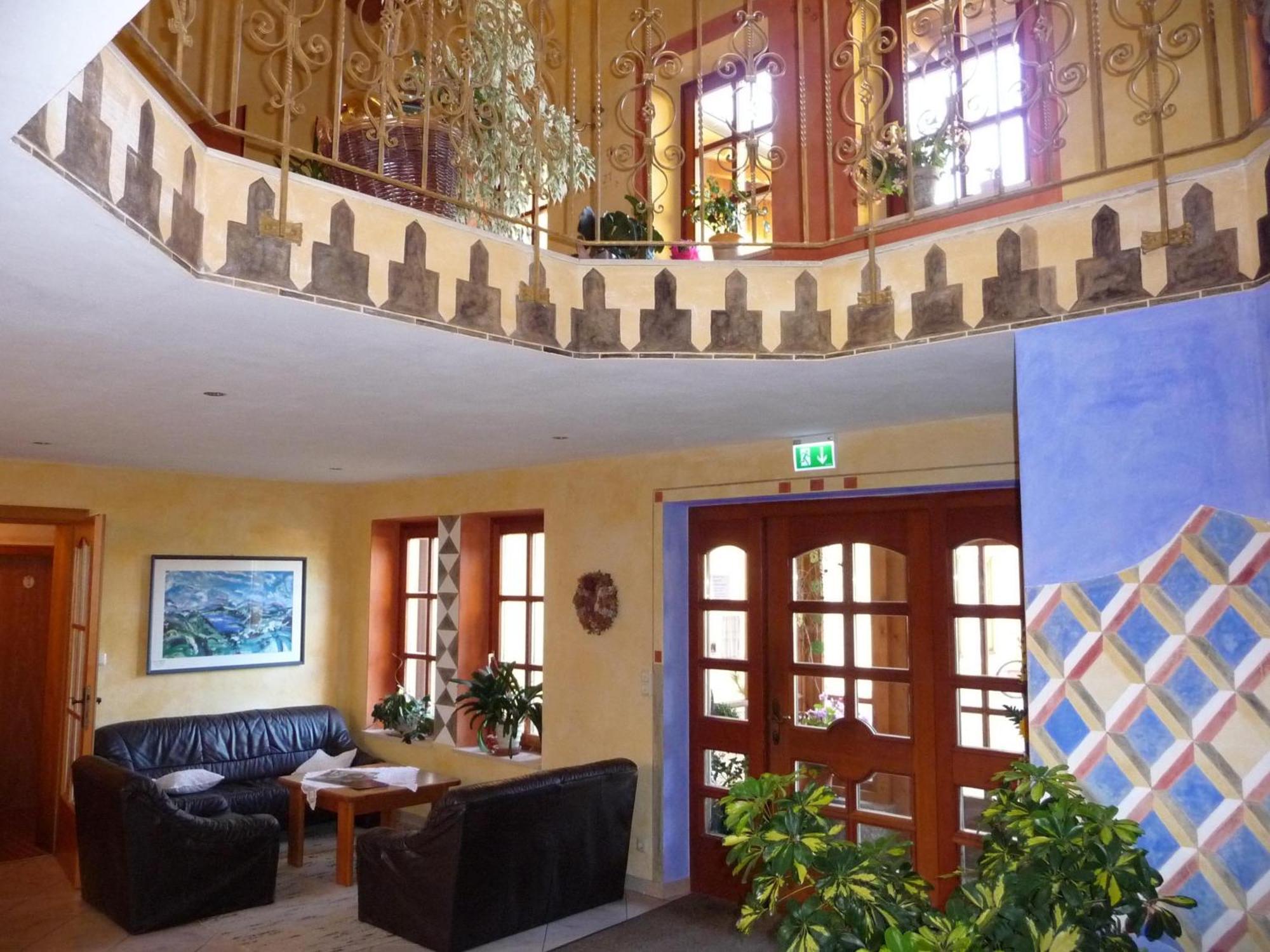 Ferienhotel Herzog نيوماركت ام والورسه المظهر الخارجي الصورة