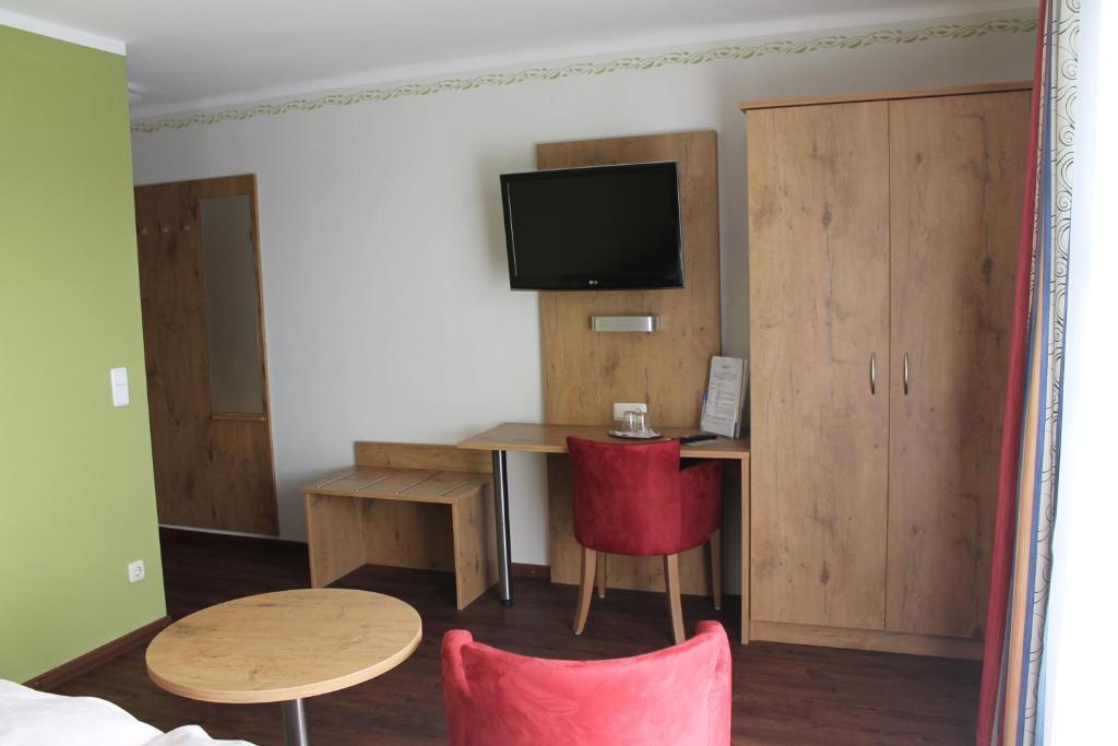 Ferienhotel Herzog نيوماركت ام والورسه الغرفة الصورة