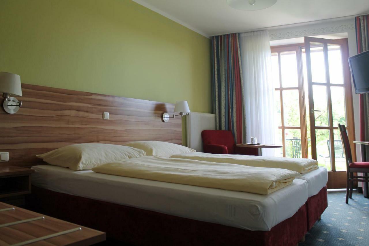 Ferienhotel Herzog نيوماركت ام والورسه المظهر الخارجي الصورة